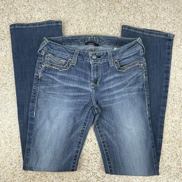 Ariat Ruby Bootcut Jeans 30R Medium Wash Western Denim Embroidered Flap Pockets - Picture 3 of 10